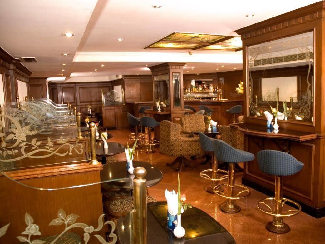 The South Park Hotel Thiruvananthapuram Dış mekan fotoğraf